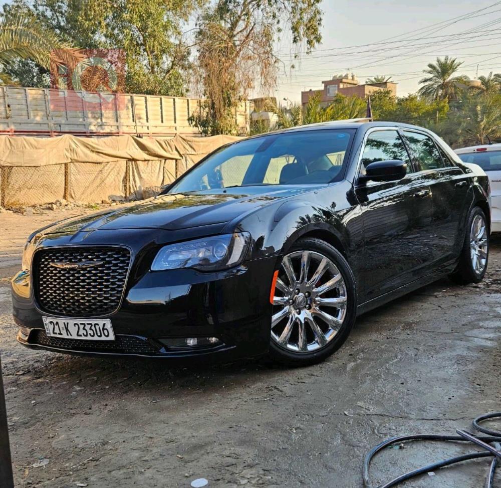 کرایسلەر 300
